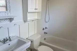 4730 NW 36th Pl, Gainesville, FL 32606 - Photo 10