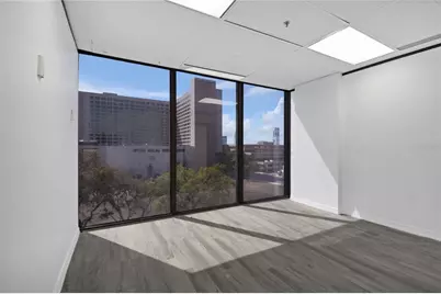 233 E Bay Street #606, Jacksonville, FL 32202 - Photo 4