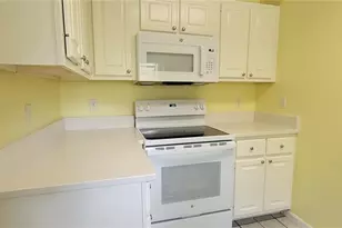 5250 SW 97th Dr, Gainesville, FL 32608 - Photo 4