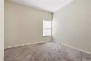 7631 NW 20th Dr, Gainesville, FL 32609 - Photo 12