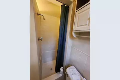 1030 NE 9 Street #C, Gainesville, FL 32609 - Photo 24