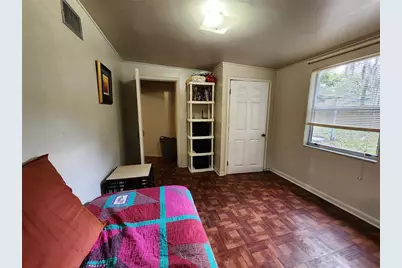 1030 NE 9 Street #C, Gainesville, FL 32609 - Photo 16