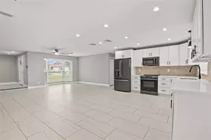 12947 88th Ave, Seminole, FL 33776 - Photo 6