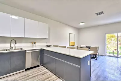 1593 NW 29th Road #5, Gainesville, FL 32605 - Photo 4