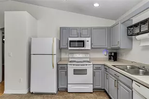 4963 SW Hyacinth Ct, Dunnellon, FL 34431 - Photo 10