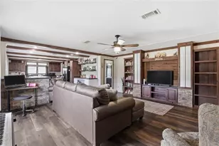 710 SW Scout Gln, Fort White, FL 32038 - Photo 2