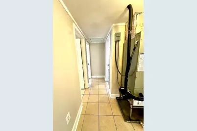 1030 NE 1st Avenue, Gainesville, FL 32601 - Photo 20