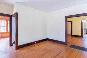 1106 NE 4 St, Gainesville, FL 32601 - Photo 10