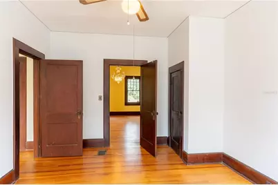 1106 NE 4th Street, Gainesville, FL 32601 - Photo 16