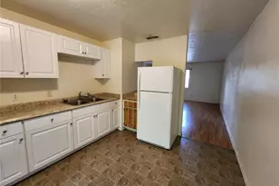 4021 SW 37th St, Gainesville, FL 32608 - Photo 8