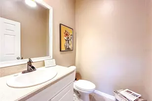 5339 NW 9th Ln, Gainesville, FL 32605 - Photo 6