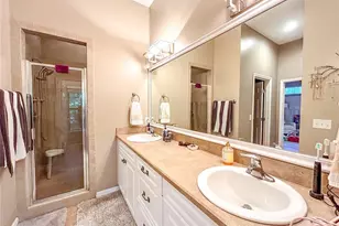 5339 NW 9th Ln, Gainesville, FL 32605 - Photo 8