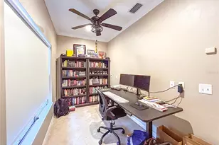 5339 NW 9th Ln, Gainesville, FL 32605 - Photo 10