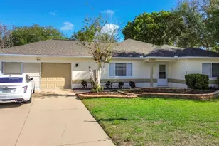 9845 SE 138th Loop, Summerfield, FL 34491 - Photo 2