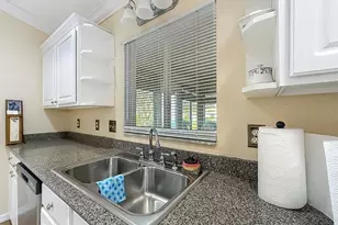 9845 SE 138th Loop, Summerfield, FL 34491 - Photo 16