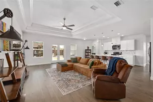 22885 NW 5th Pl, Newberry, FL 32669 - Photo 2