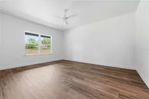 21070 SW 1st Pl, Newberry, FL 32669 - Photo 6