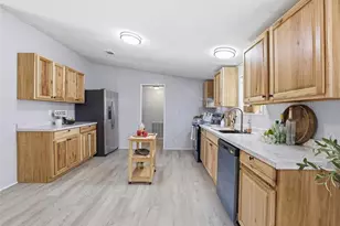 8469 SE 71st St, Newberry, FL 32669 - Photo 12