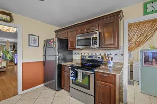 101 Orange St, Satsuma, FL 32189 - Photo 12