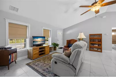 3109 E Bryant Avenue, Bell, FL 32619 - Photo 8