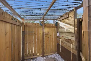 314 NW 36th Ter, Gainesville, FL 32607 - Photo 44