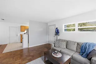 314 NW 36th Ter, Gainesville, FL 32607 - Photo 6