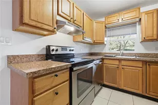 314 NW 36th Ter, Gainesville, FL 32607 - Photo 8