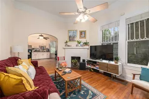 240 SW 3rd St, Gainesville, FL 32601 - Photo 10