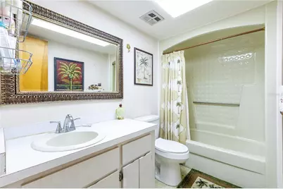 16529 Orange Avenue, Umatilla, FL 32784 - Photo 12