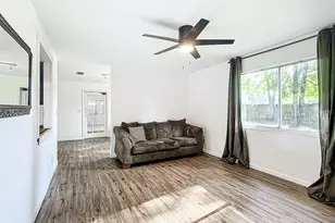 3729 SW 15th St, Gainesville, FL 32608 - Photo 14