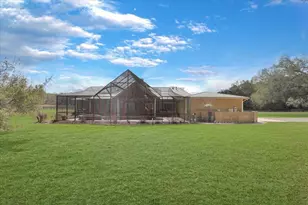 23748 NW 142nd Ave, High Springs, FL 32643 - Photo 4