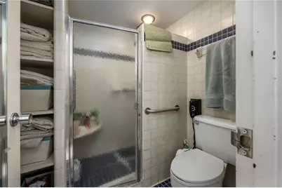 1717 NW 23rd Avenue #2 D, Gainesville, FL 32605 - Photo 24