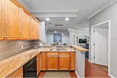 1142 SW 9th Road #402, Gainesville, FL 32601 - Photo 24