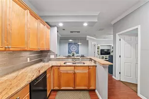 1142 SW 9th Rd, Gainesville, FL 32601 - Photo 24