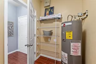 1142 SW 9th Rd, Gainesville, FL 32601 - Photo 44