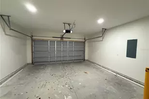 1311 NE 3rd Ave, Gainesville, FL 32641 - Photo 12