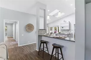 833 NW 45th Ter, Gainesville, FL 32605 - Photo 12