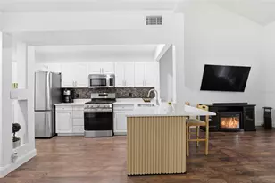 1215 NW 55th St, Gainesville, FL 32605 - Photo 8