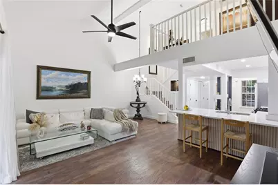 1215 NW 55 Street #7, Gainesville, FL 32605 - Photo 4