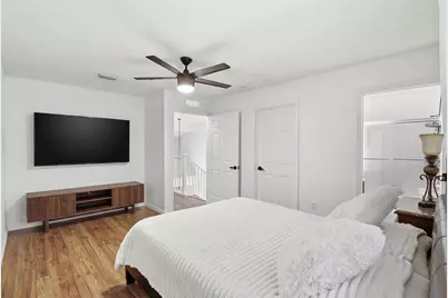 1215 NW 55 Street #7, Gainesville, FL 32605 - Photo 22