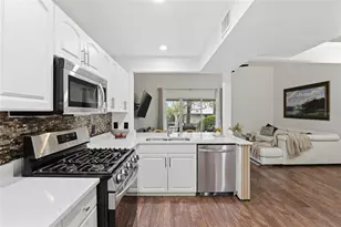 1215 NW 55th St, Gainesville, FL 32605 - Photo 10