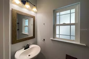 5105 NW 22nd St, Gainesville, FL 32605 - Photo 8