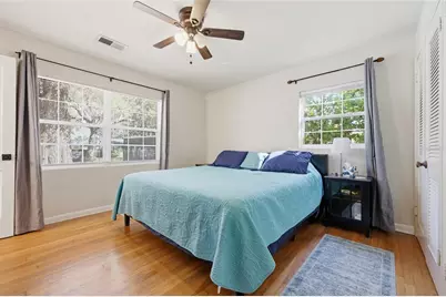 812 NW 36th Terrace, Gainesville, FL 32605 - Photo 12