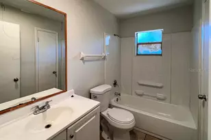 5925 SW 10th Ln, Gainesville, FL 32607 - Photo 8