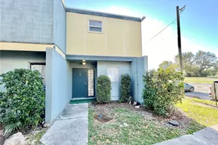 719 SW 75th St, Gainesville, FL 32607 - Photo 2