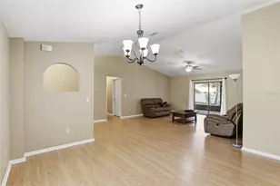 611 NE 10th Blvd, Williston, FL 32696 - Photo 14