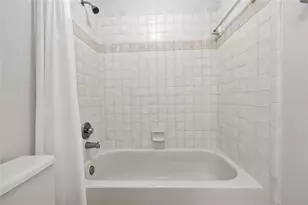 5328 NW 9th Ln, Gainesville, FL 32605 - Photo 32