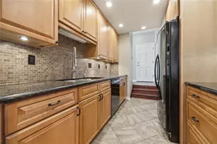 5328 NW 9th Ln, Gainesville, FL 32605 - Photo 12