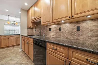 5328 NW 9th Lane, Gainesville, FL 32605 - Photo 4