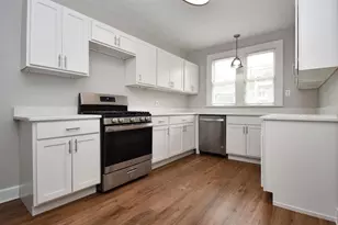 949 SW 13th St, Gainesville, FL 32601 - Photo 8
